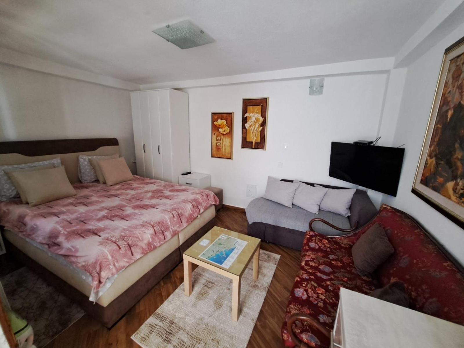 El Sol Apartmani 巴尔 外观 照片